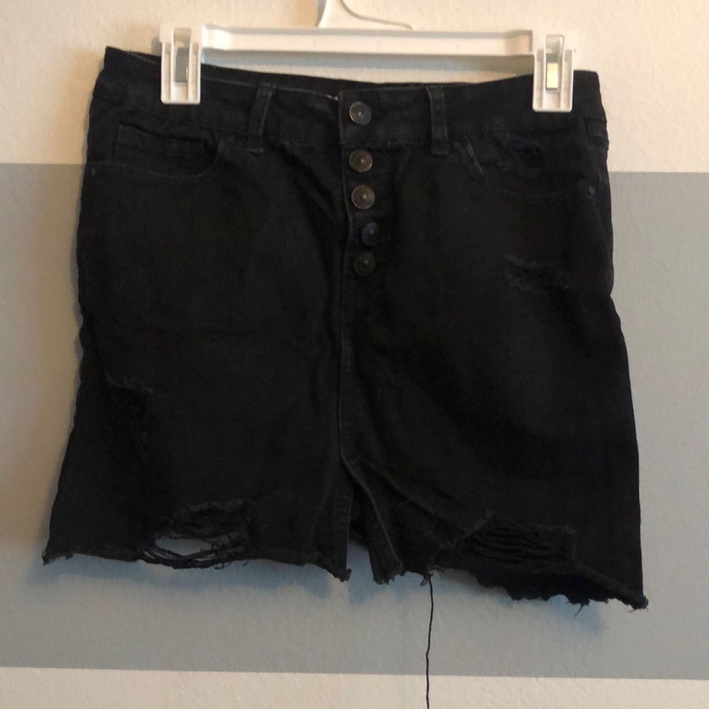 Cute black jean skirt